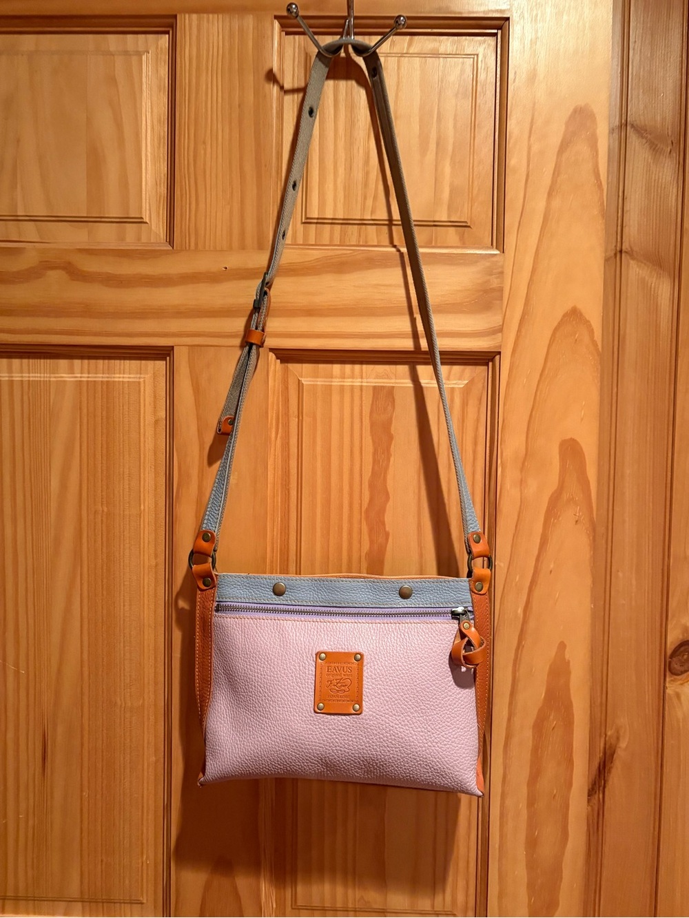 EAVUS Japan Kobe Handcrafted Colorblock Pebbled Leather Crossbody Bag